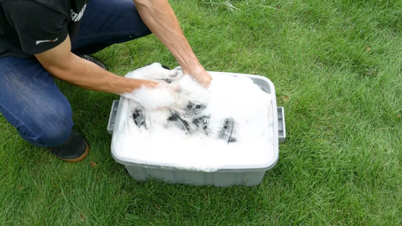 Clean a Laptop Bag wash