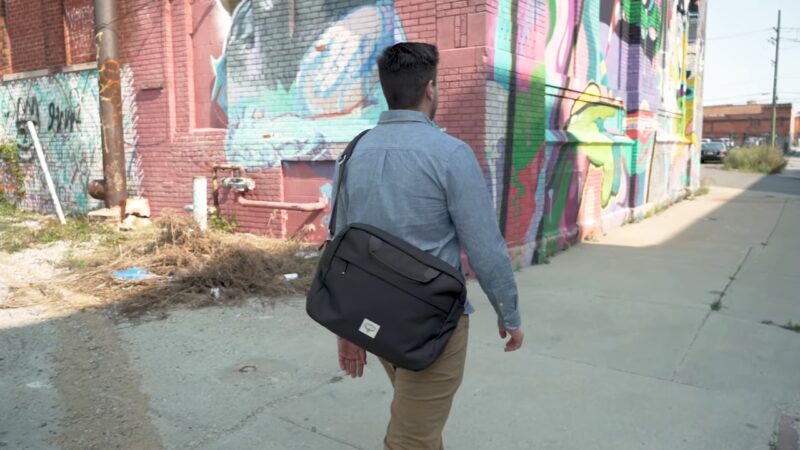 Laptop Bag style